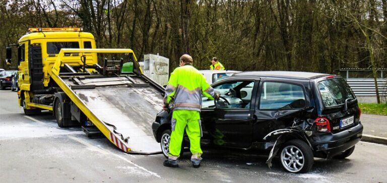 How To Deal With Roadside Emergencies