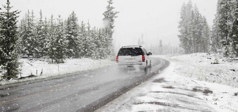 Winter Road Trip Preparation Checklist