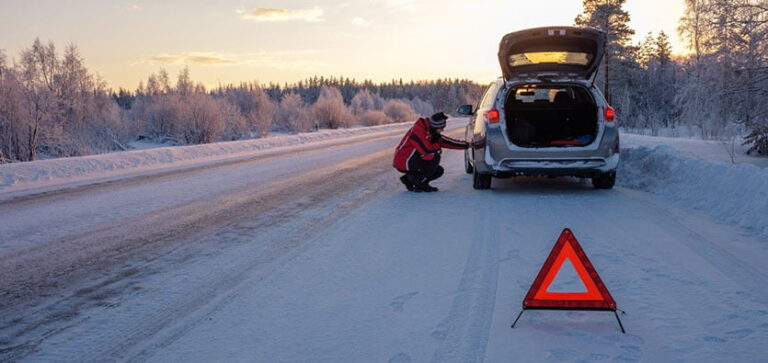 Tips For Surviving A Vehicle Breakdown In Winter
