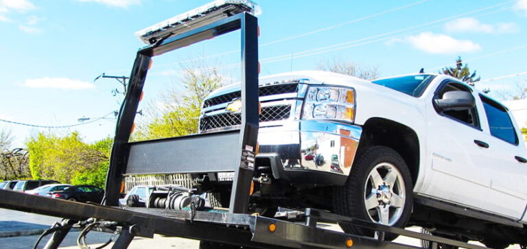 Everything You Should Know About A Tilt Deck Service