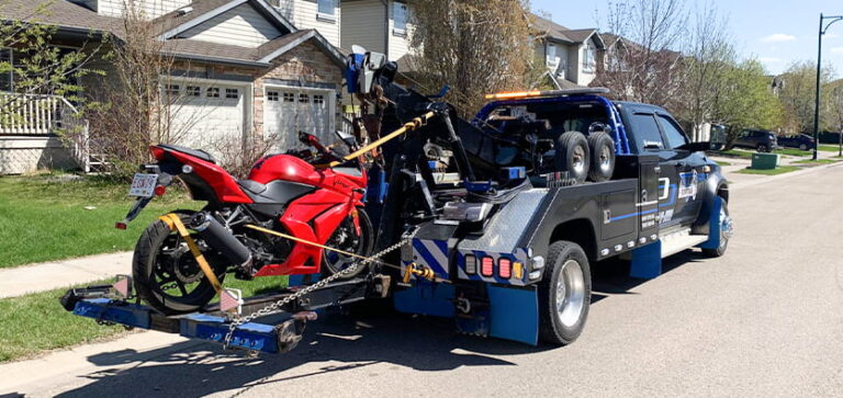 What Is A Well Equipped Towing Company And Why It’s Crucial?