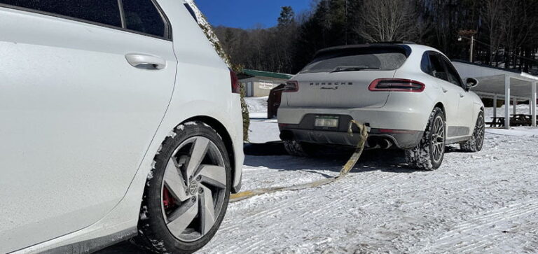 Reasons Why You Should Not Tow Your Vehicle On Your Own In Winter