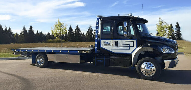 When Should You Use Flatbed Towing?