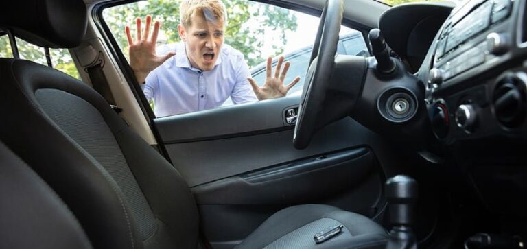 Locked Out? Here’s What To Do When You Need A Lockout Service