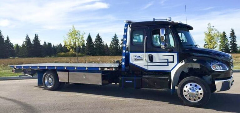 The Ins And Outs Of Flatbed Towing Services: What You Need To Know