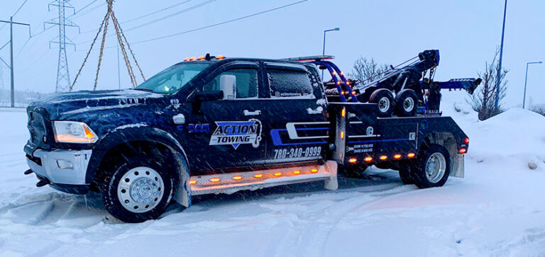 How Emergency Towing Services In Edmonton Help During Snowstorms